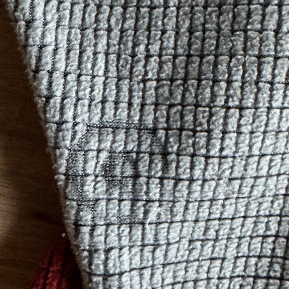 Melanzana quarter zip - Picture 3 of 3